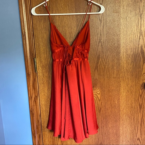 EXPRESS Satin Fit And Flare Babydoll Dress - Picture 5 of 10